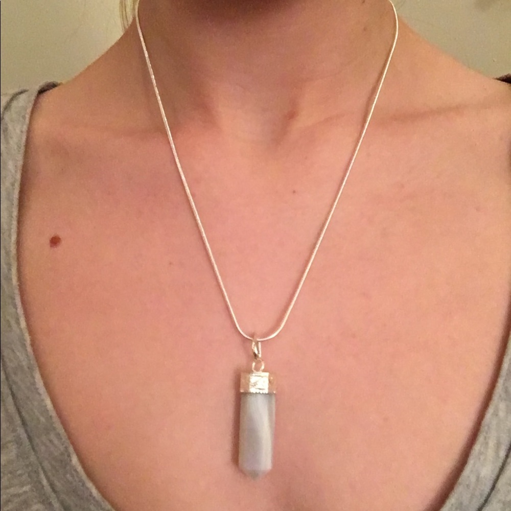 PRICE DROP! Indian Lace Agate Necklace! - Picture 5 of 6
